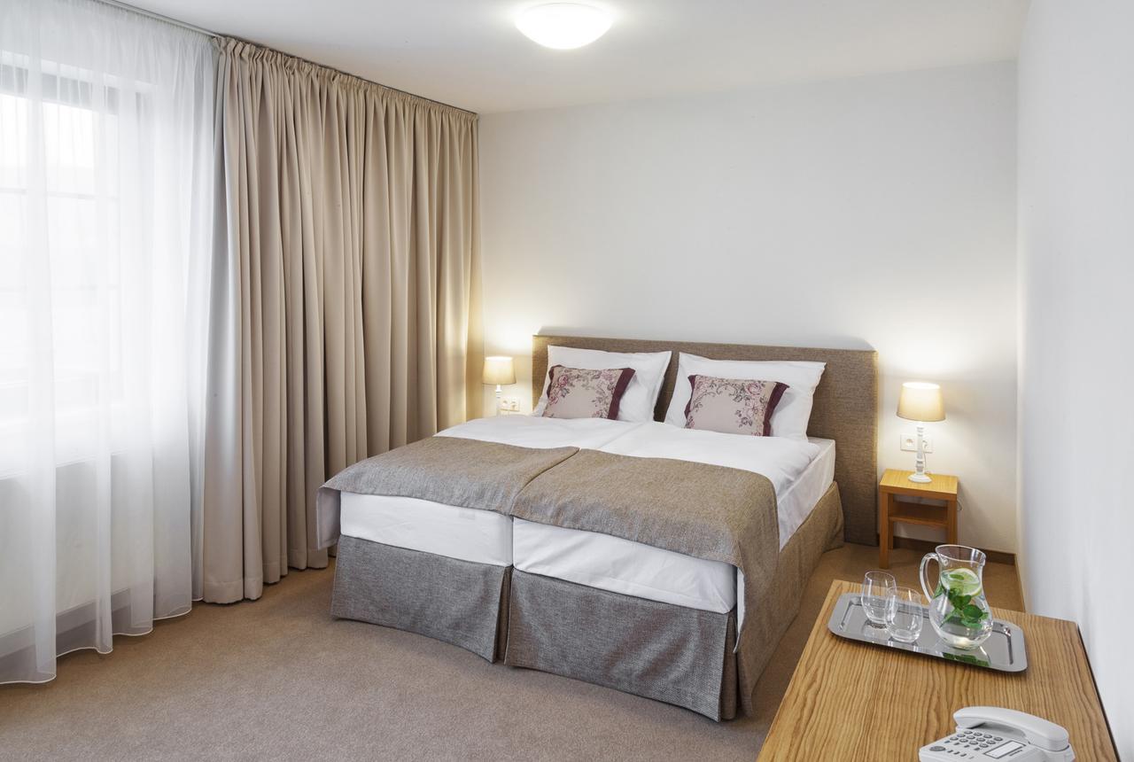 Malvazia Hotel Prievaly Zewnętrze zdjęcie